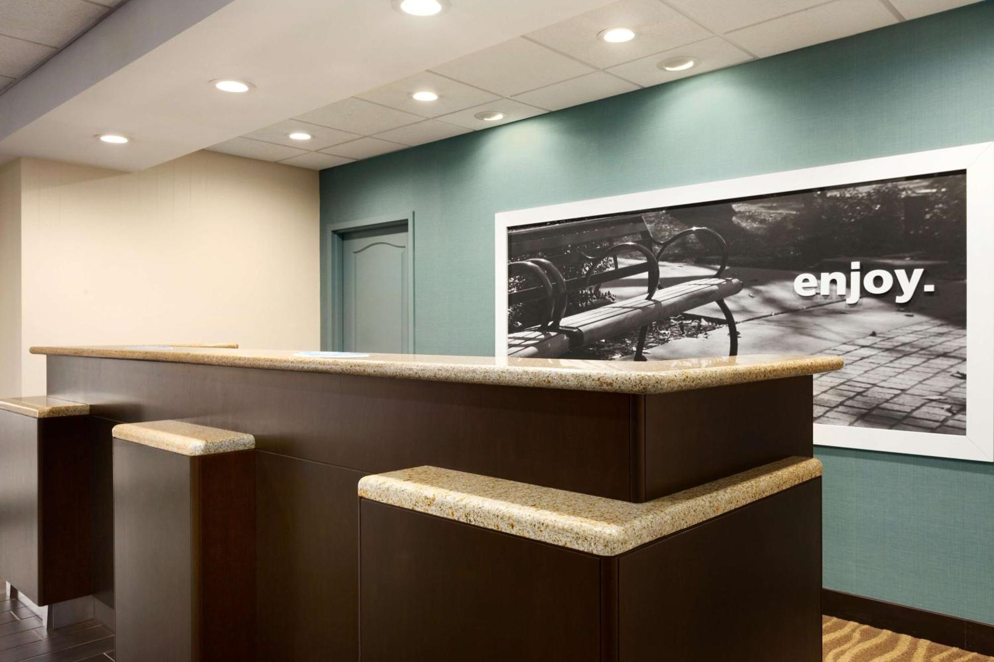 Hampton Inn Dover Luaran gambar